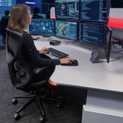 24-7-control-room-1-600x400-2