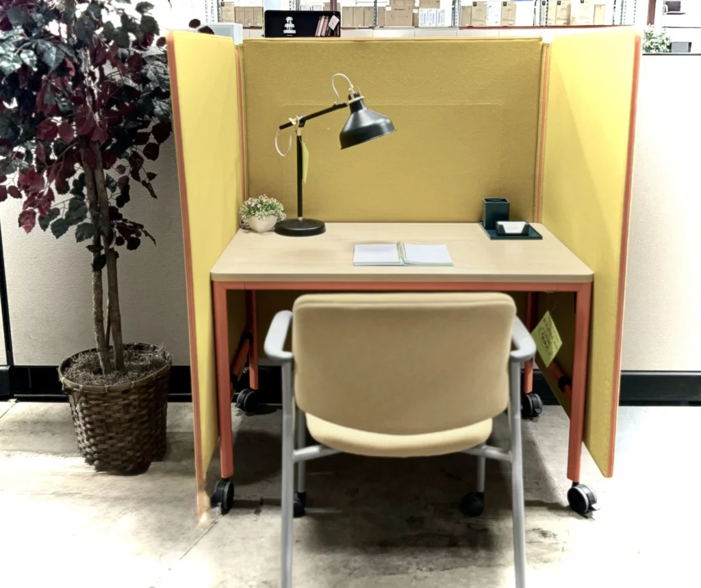 Cubicle Cubicle