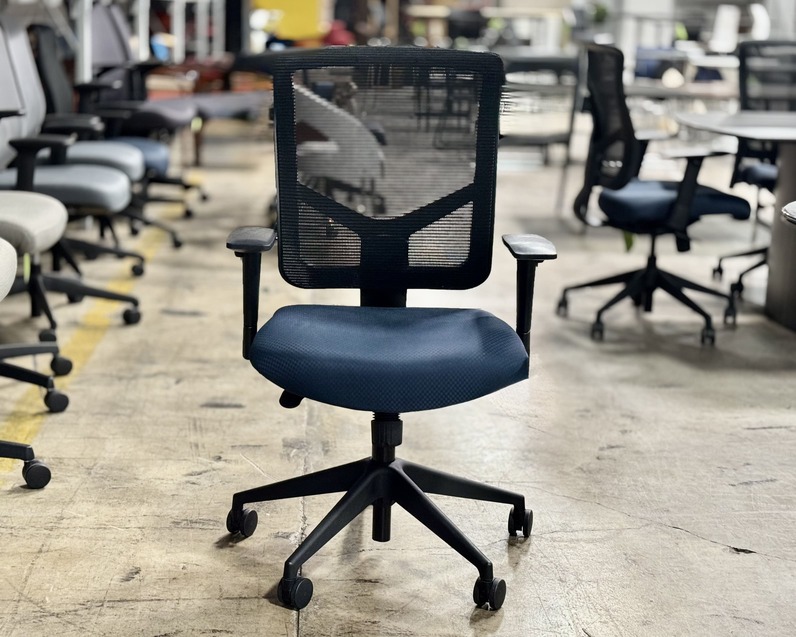 Affordable Used Office Furniture Near Me in Dallas
