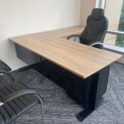 Electric L Shape Aged Oak top with black base
