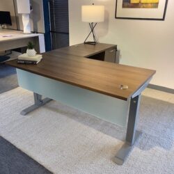 Height adjustable Desk with freestanding return