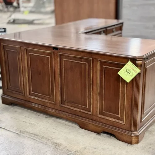 Used Traditional L-Shape Desk