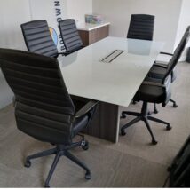 White Glass 8ft with gray base