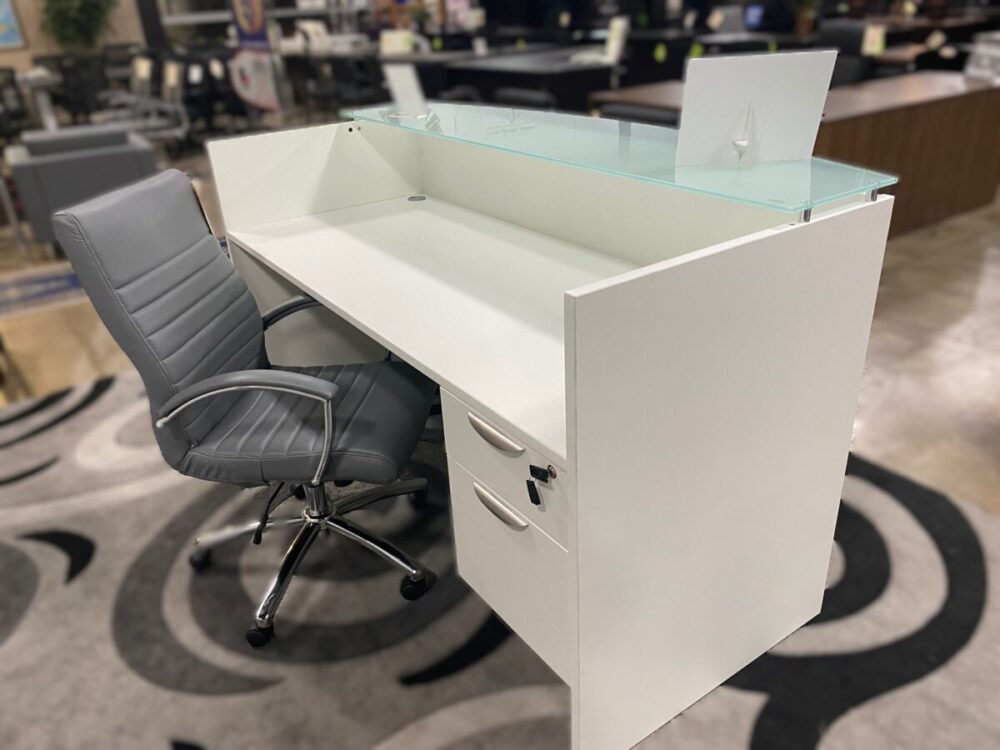 White Reception Desk with one file White Reception Desk with one file
