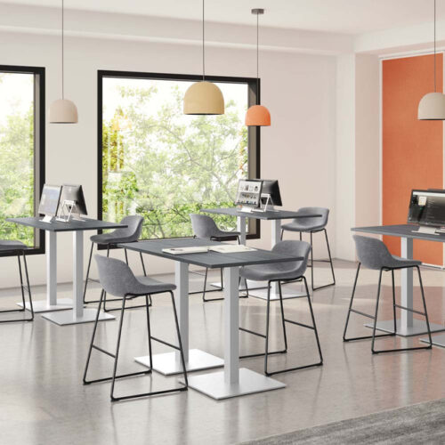 Café Height Bistro Stool | CO502