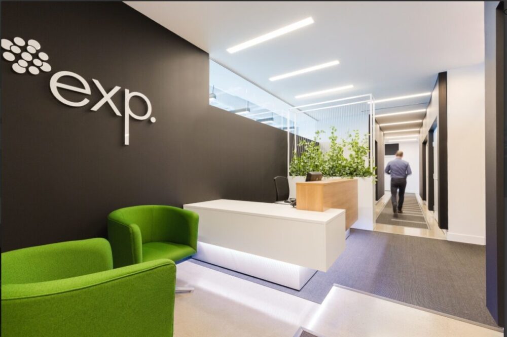 Reception Desk c Reception Desk c