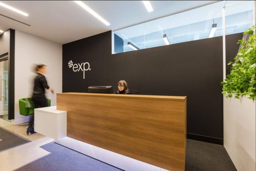 Reception Desk d Reception Desk d