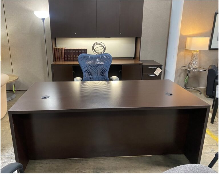 Used Desk Set ULDC28