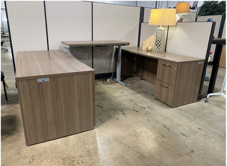 Used Desk Set ULU29