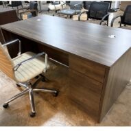 ULDC11 Desk Credenza set b