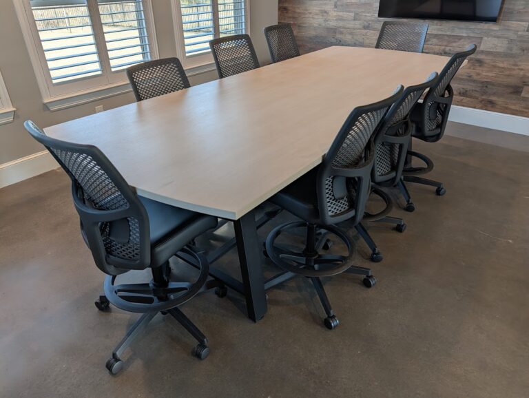 Choosing the Right Office Table for Every Purpose