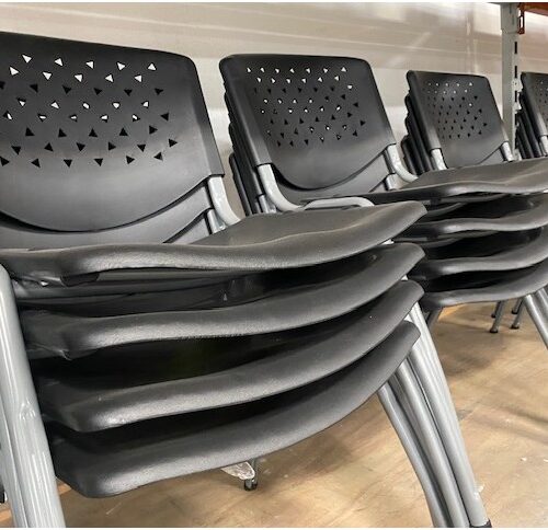 Used-Black Plastic Chair USSC-C10
