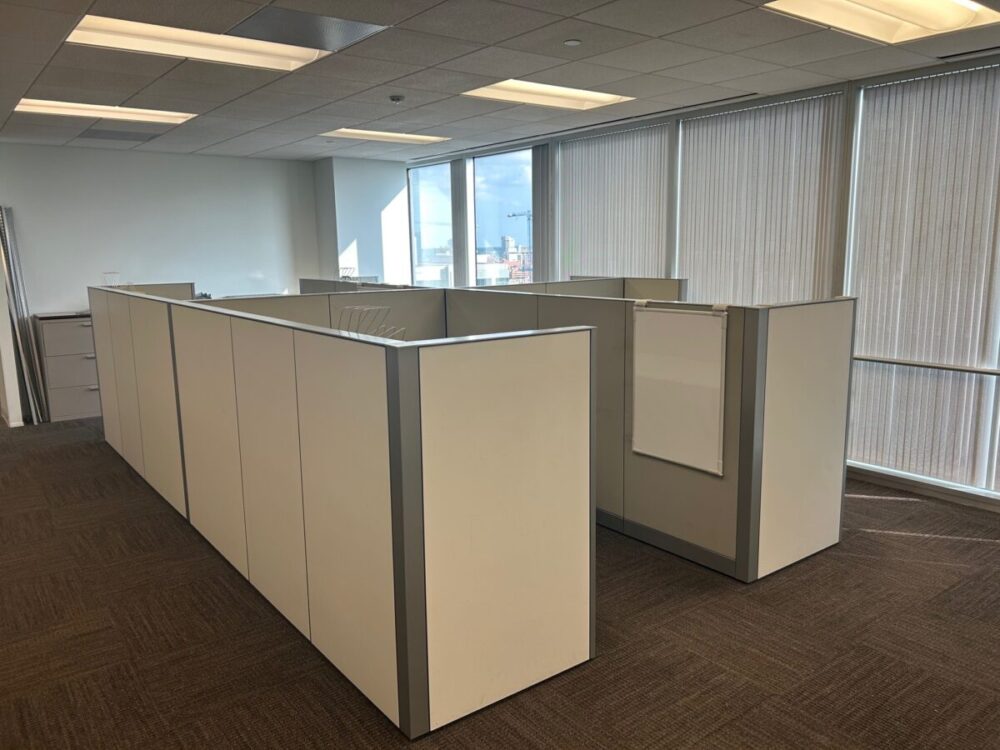 IMG_3195-1 Answer stations