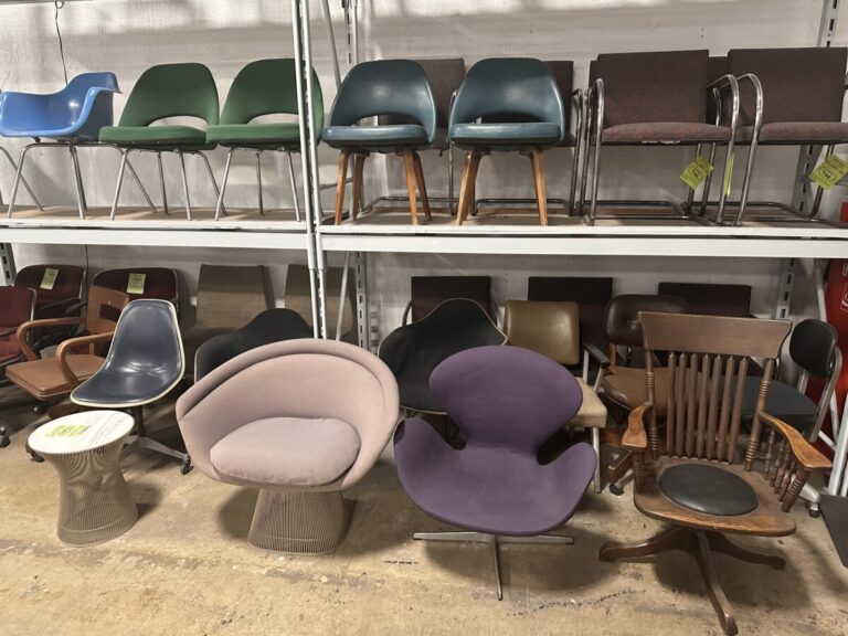 Why Used Office Furniture Is a Smart Buy in North Dallas