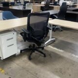 Used UT-7830 w side table -E