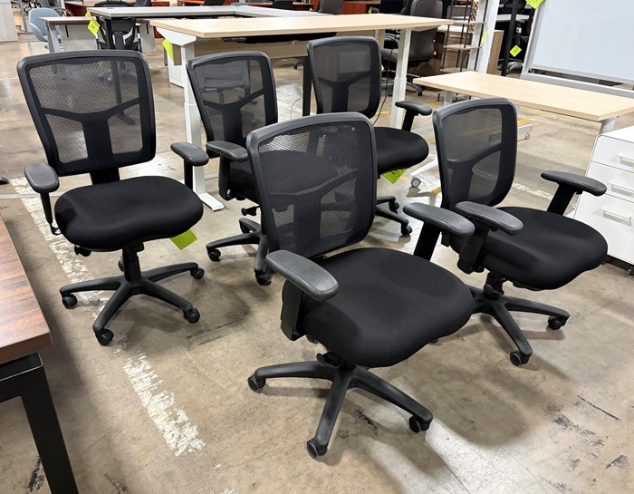 USDC-15 Mesh Desk Chairs