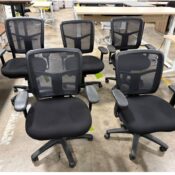 USDC-15 Mesh Desk Chairs