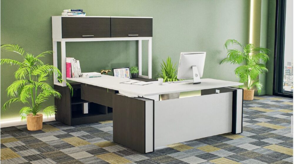 Electric Desk in Grigio Gray with Fixed Glass Modesty Electric Desk in Grigio Gray with Fixed Glass Modesty