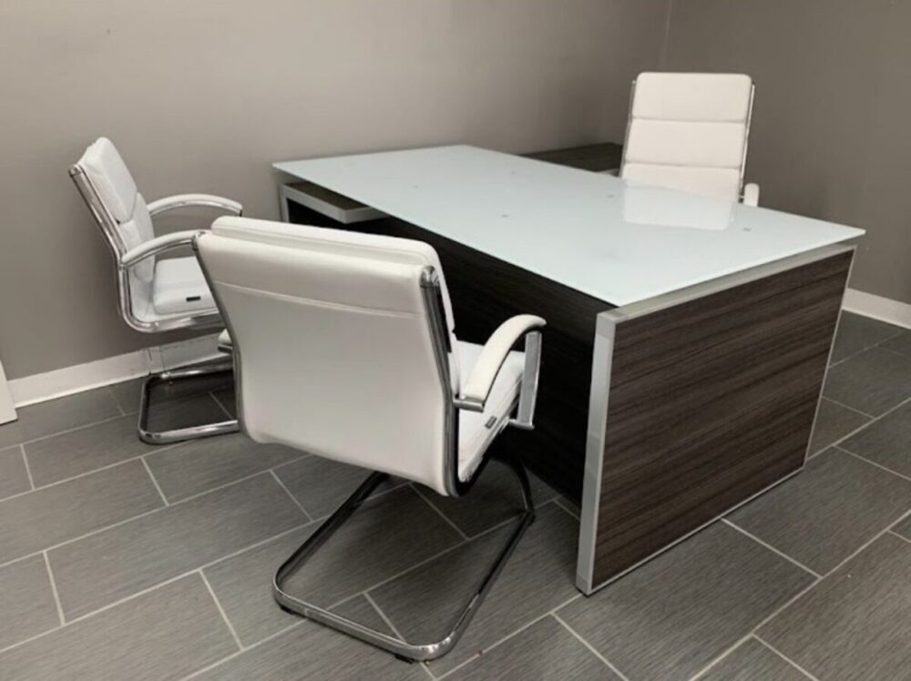 Glass top L shape with gray finish Glass top L shape with gray finish