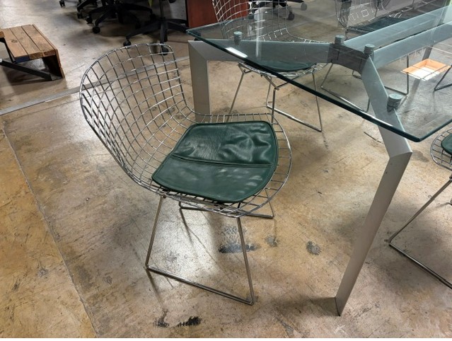 Bertoia Side Chair