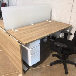 Benching desks F (2022_11_22 17_04_38 UTC)