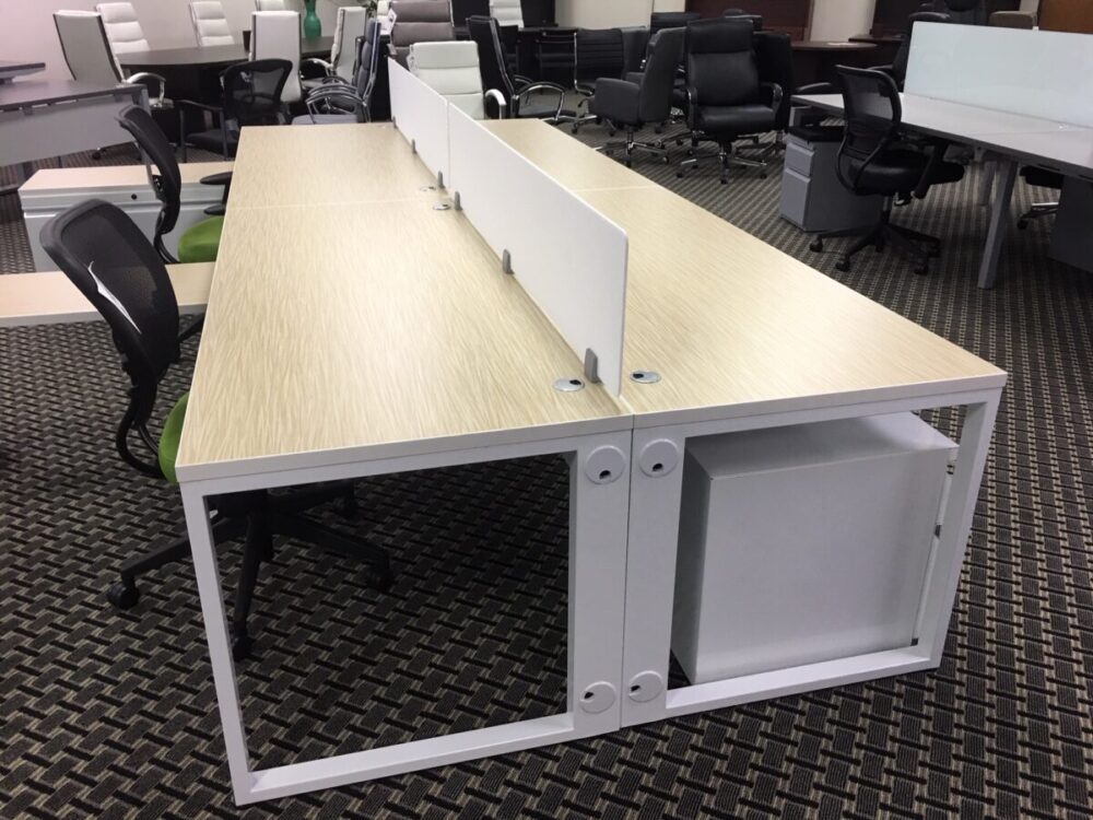 Benching with privacy panels (2022_11_22 17_04_38 UTC) Benching with privacy panels (2022_11_22 17_04_38 UTC)