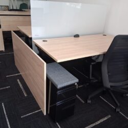 Height adjustable benching desks b