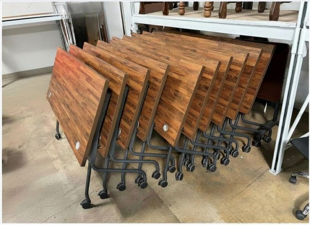 UTT25-Training Tables MAIN PHOTO A