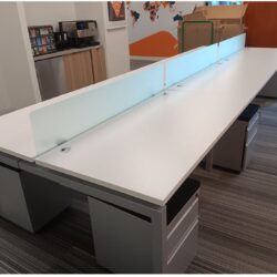 White Cubicles 6pod with Silver legs and files b