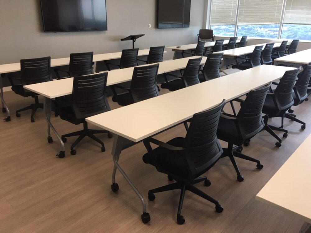 White Training Tables ee White Training Tables ee